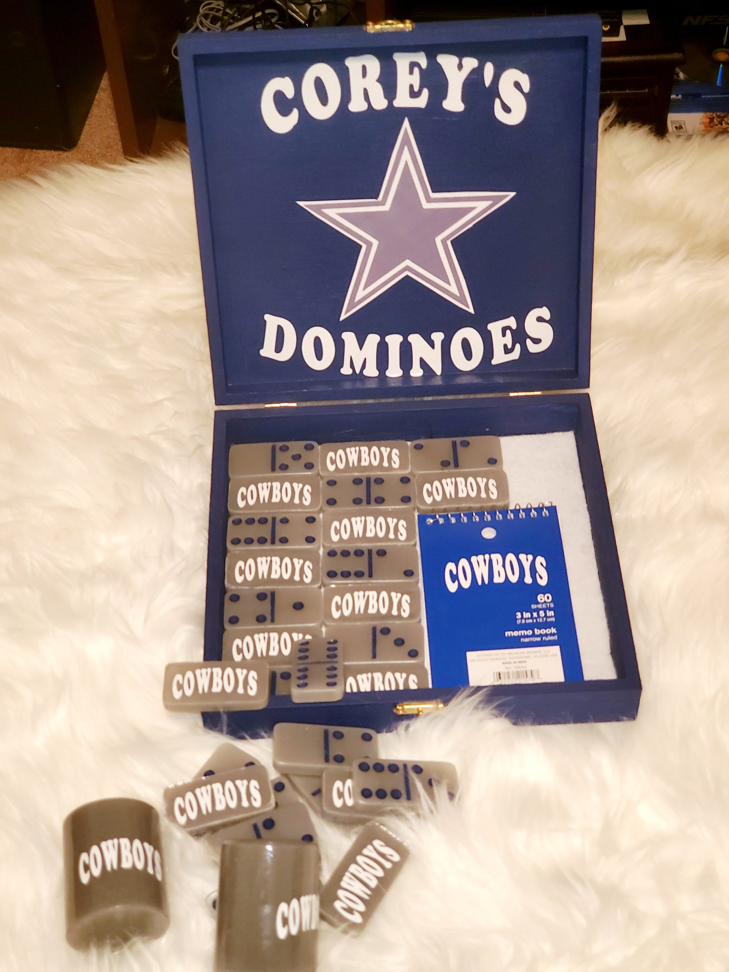 Dominoes Set